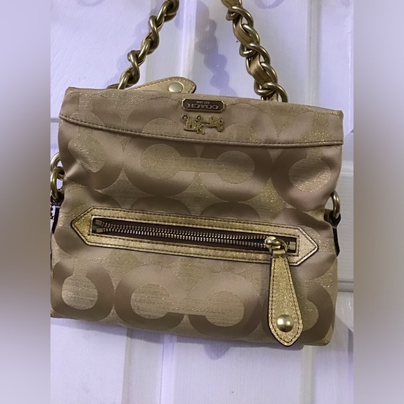 Coach Gold Chain Clutch - Picture 7 of 7